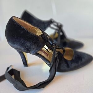 Walter Steiger Black Velvet Heels with Ribbon Detail